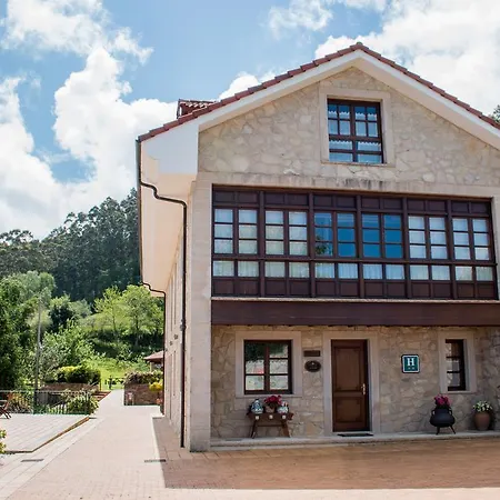 Otel Mirador De Moriyon