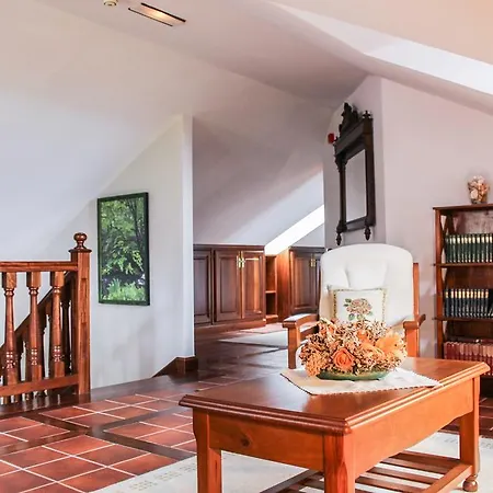 Mirador De Moriyon Otel Miravalles