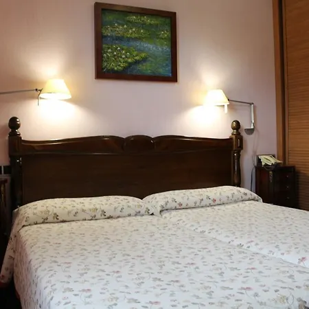 Otel Mirador De Moriyon Miravalles