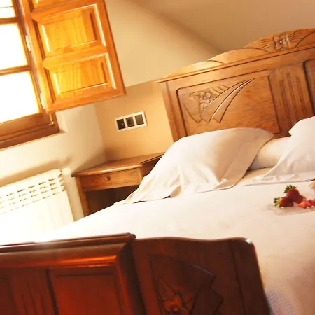 Otel Mirador De Moriyon 2*