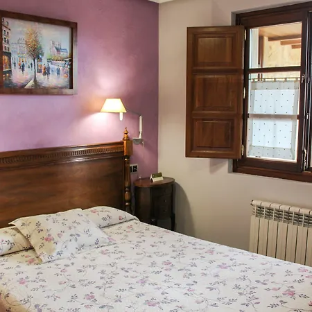 Mirador De Moriyon 2* Miravalles