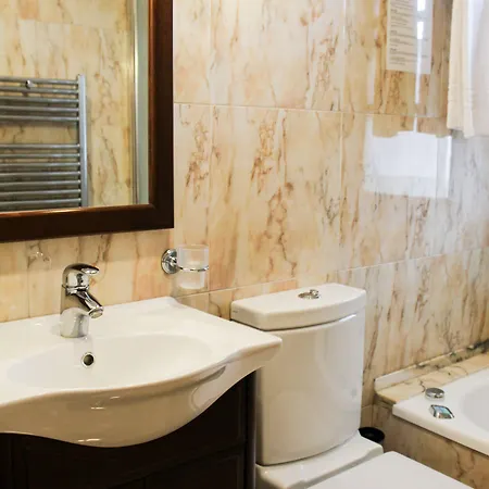 Otel Mirador De Moriyon 2*