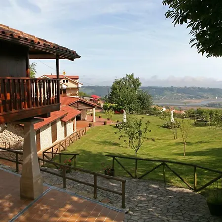 Mirador De Moriyon Szálloda Miravalles