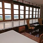فندق Mirador De Moriyon 2*