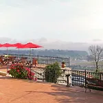 فندق Mirador De Moriyon 2*