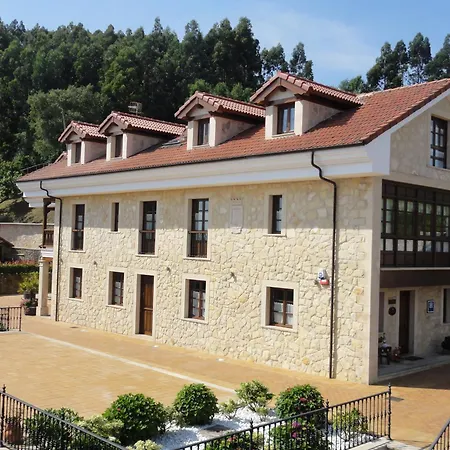 Mirador De Moriyon Hotel Miravalles