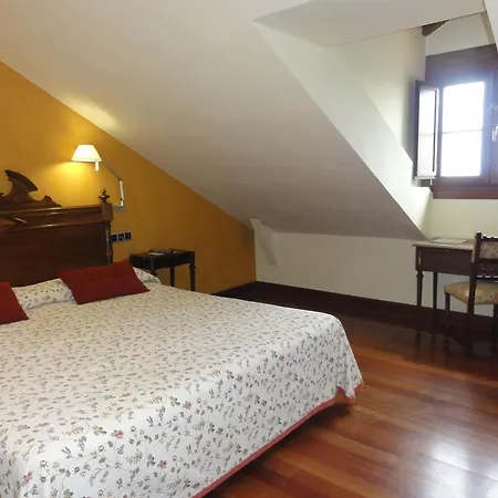 Mirador De Moriyon Hotel Miravalles