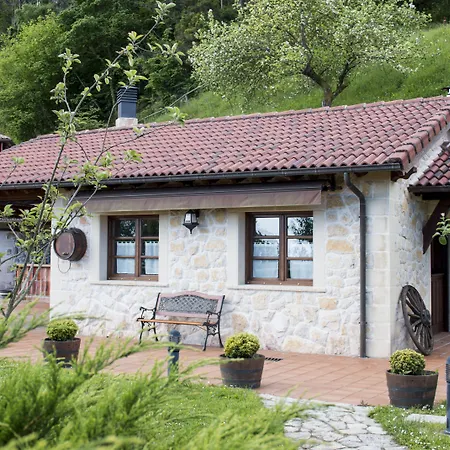 Mirador De Moriyon 2* Miravalles