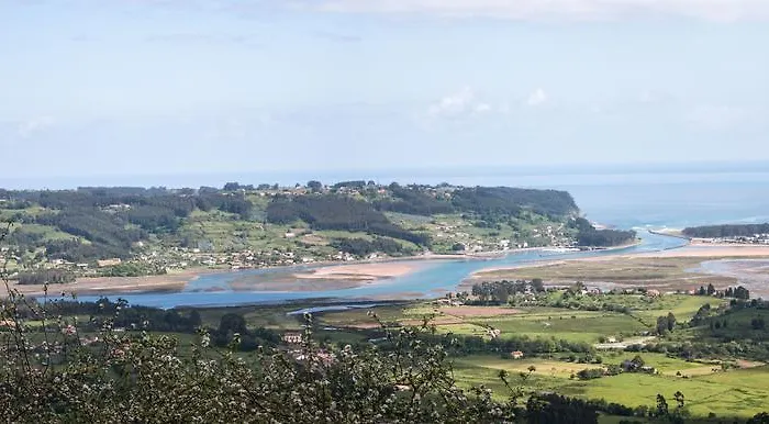 Mirador De Moriyon Hotel 2*