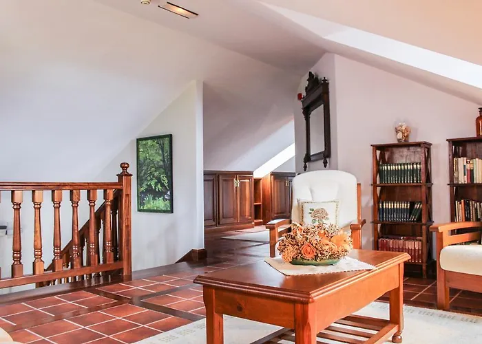 Mirador De Moriyon Hotel Miravalles