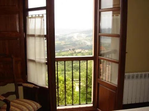 Mirador De Moriyon Hotel