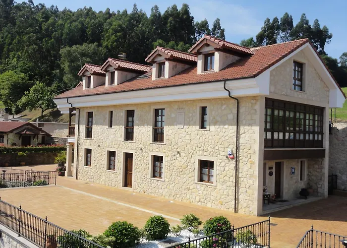 Mirador De Moriyon Hotel Miravalles