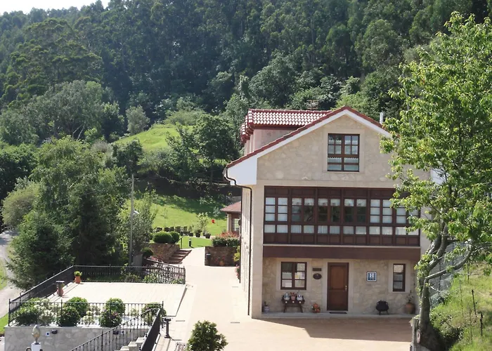 Mirador De Moriyon 2* Miravalles