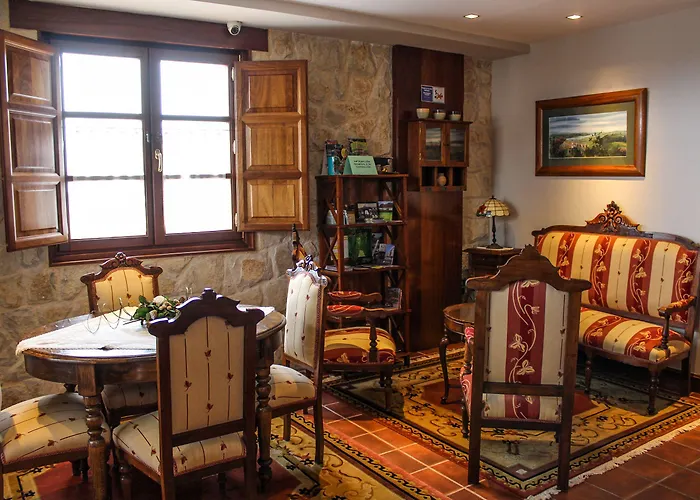 Mirador De Moriyon Miravalles