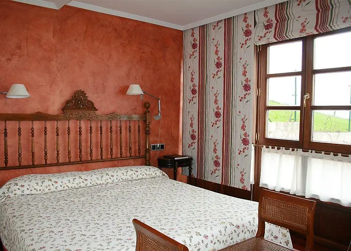 Mirador De Moriyon Hotel